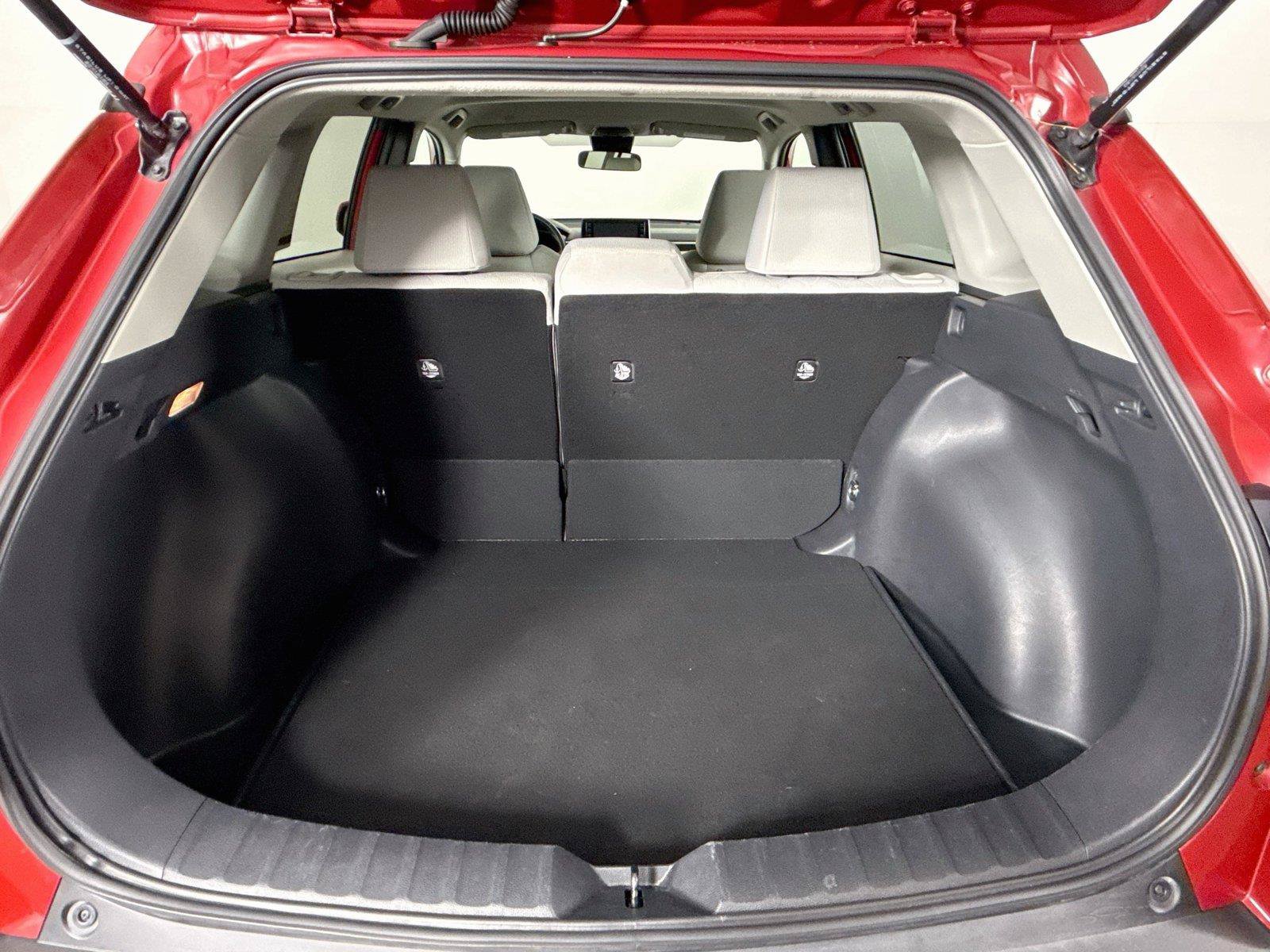 Used 2022 Toyota Corolla Cross LE FWD image 34