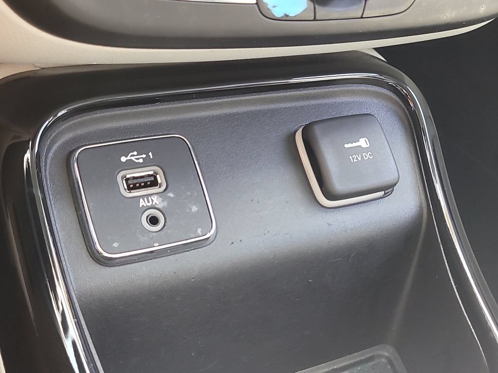Used 2020 Jeep Compass Limited FWD image 25