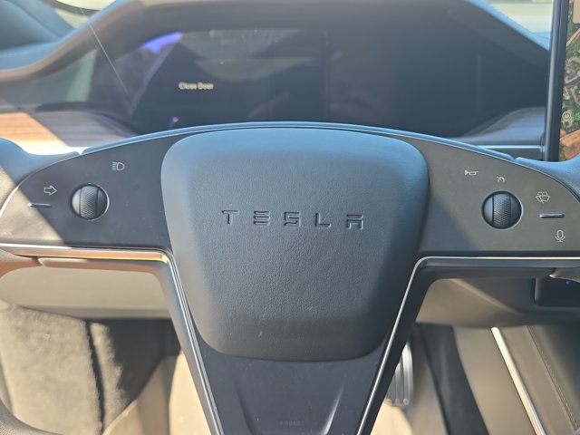 Used 2022 Tesla Model S AWD/4WD image 13