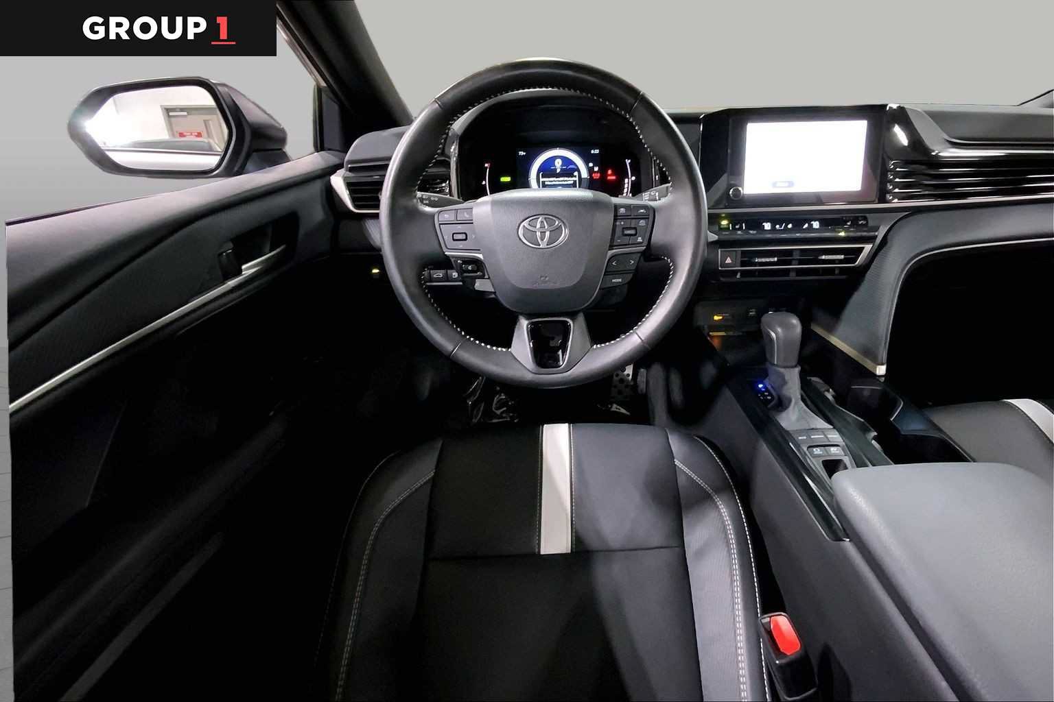 Certified 2025 Toyota Camry SE w/ Convenience Package AWD/4WD image 6