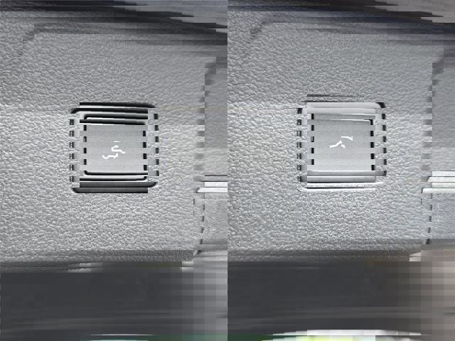 New 2026 Volkswagen Atlas SE image 30