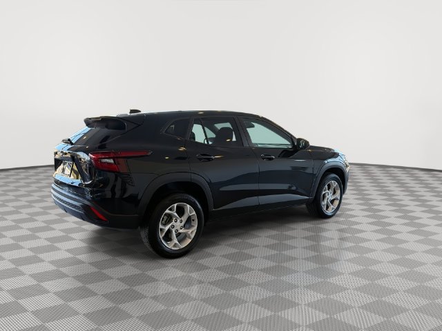 Certified 2024 Chevrolet Trax LS w/ LS Convenience Package FWD image 12
