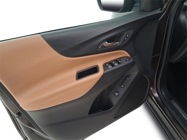 Used 2020 Chevrolet Equinox Premier image 13