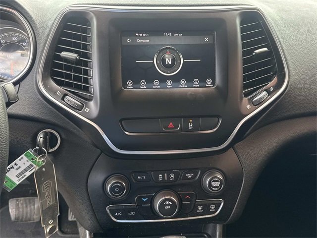 Used 2021 Jeep Cherokee Latitude image 30