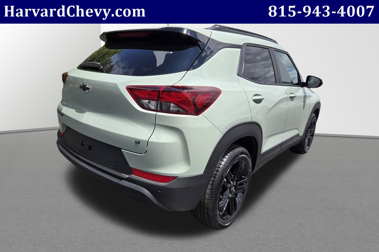 Used 2026 Chevrolet TrailBlazer LT w/ Convenience Package FWD image 3