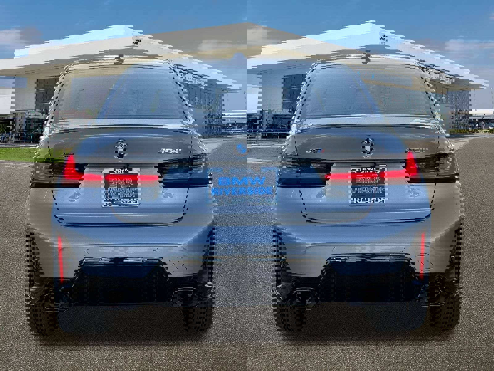 New 2026 BMW M340i xDrive image 9