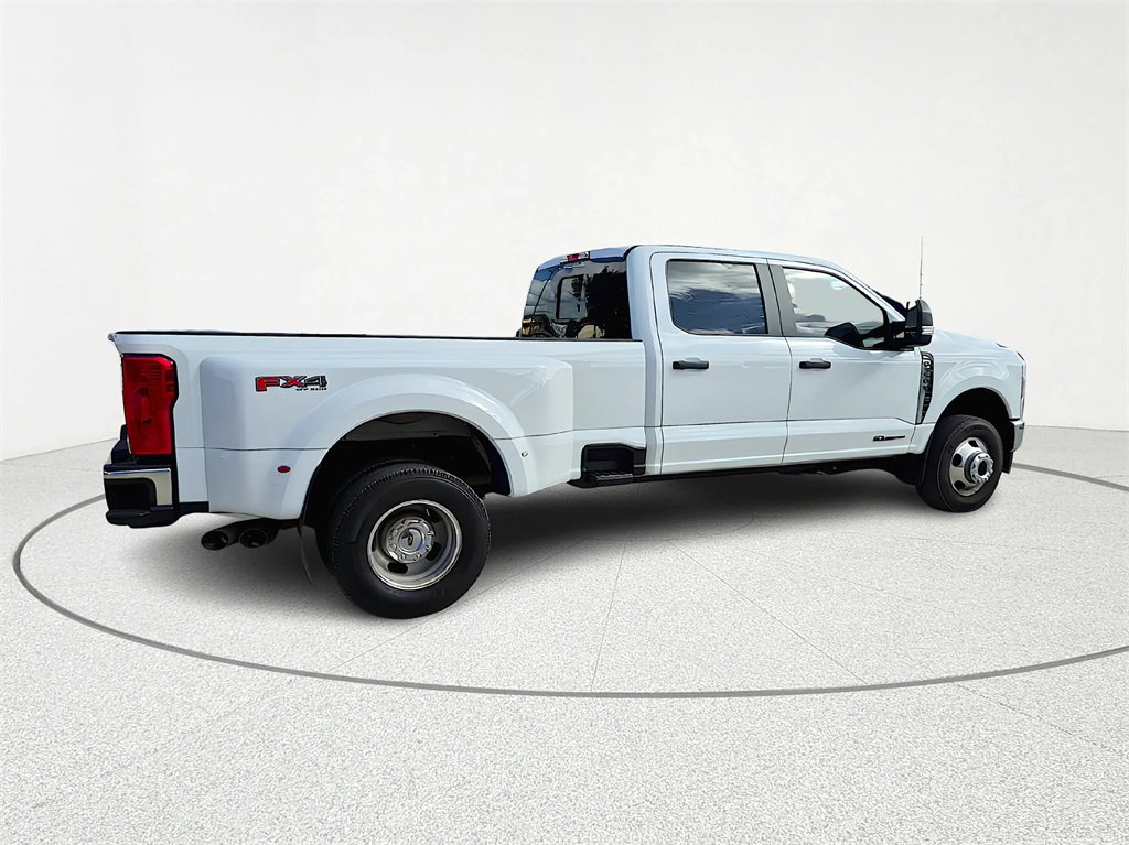 Used 2024 Ford F350 XL image 7