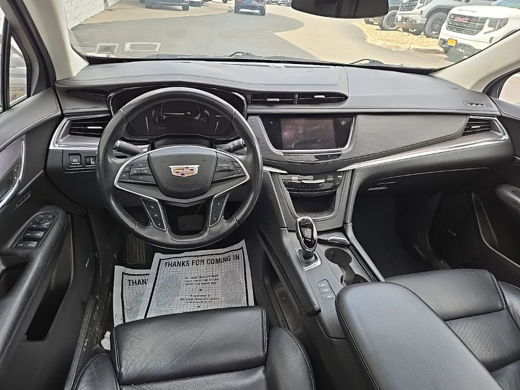 Used 2017 Cadillac XT5 Premium Luxury w/ LPO, Wheel Lock Package image 15