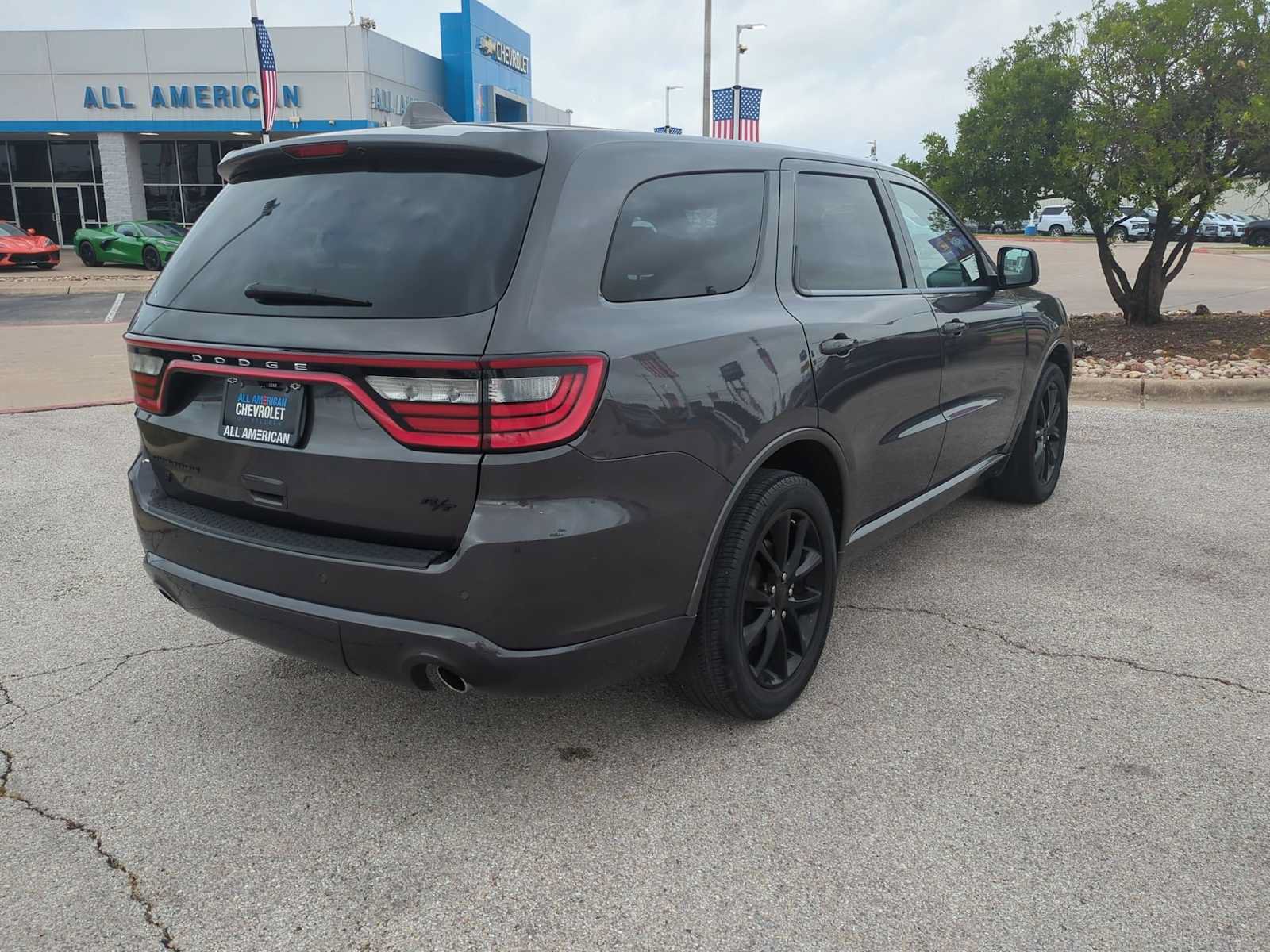 Used 2018 Dodge Durango R/T w/ Blacktop Package AWD/4WD image 8
