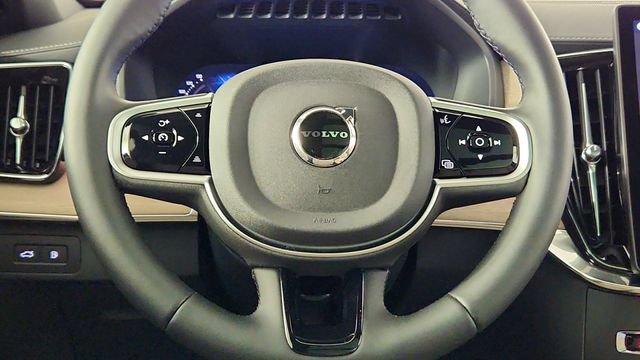 New 2026 Volvo XC90 T8 Plus w/ Protection Package AWD/4WD image 25