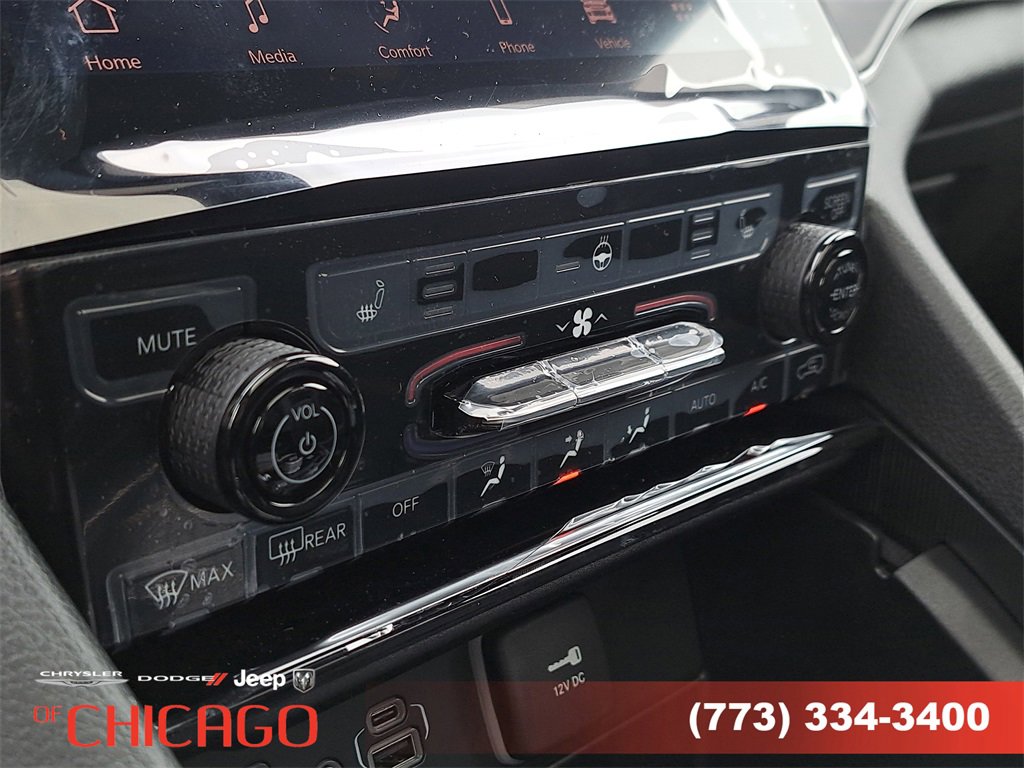 New 2025 Jeep Grand Cherokee Limited image 34