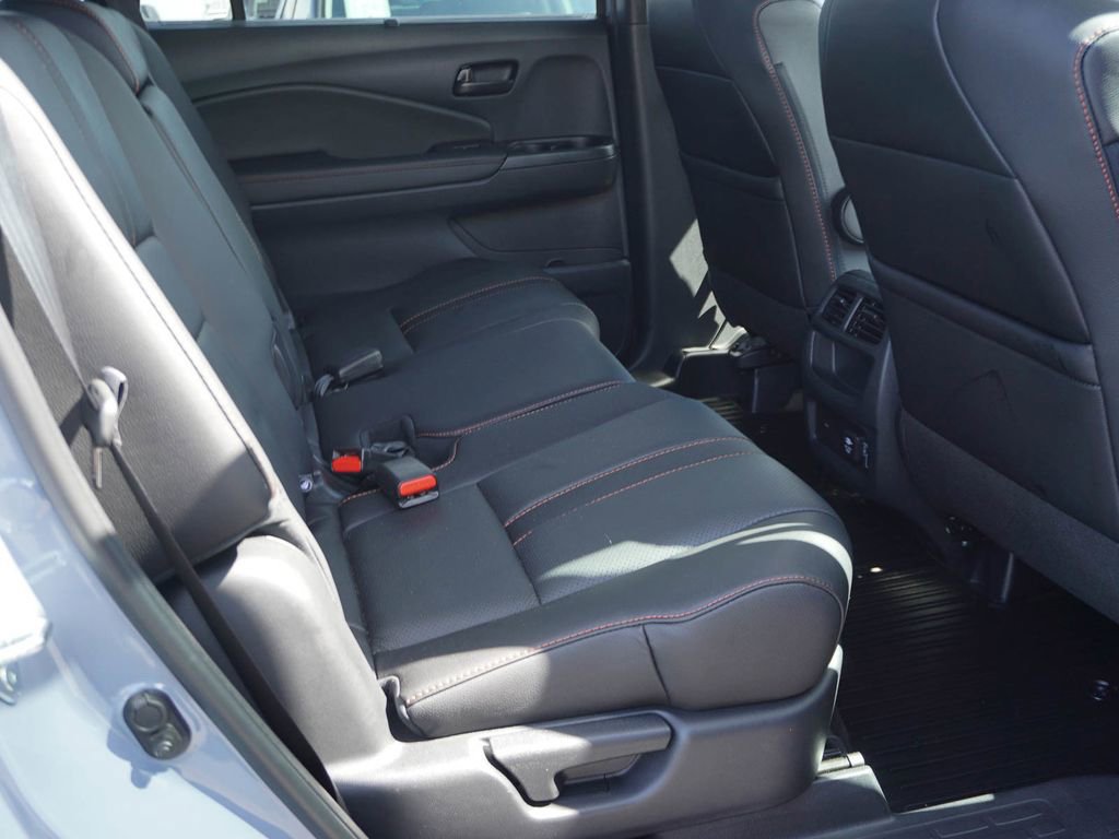Used 2023 Honda Passport TrailSport image 13