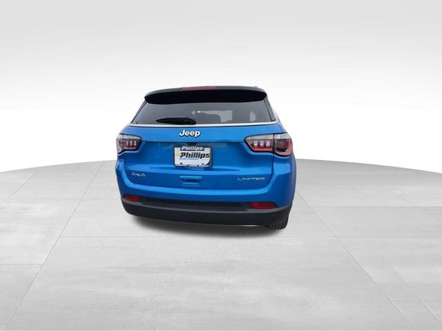Used 2023 Jeep Compass Limited image 9
