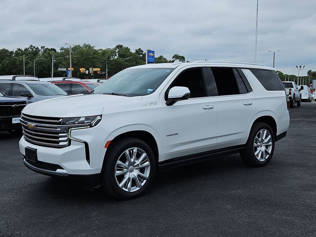 Used 2021 Chevrolet Tahoe High Country w/ Premium Package AWD/4WD image 10