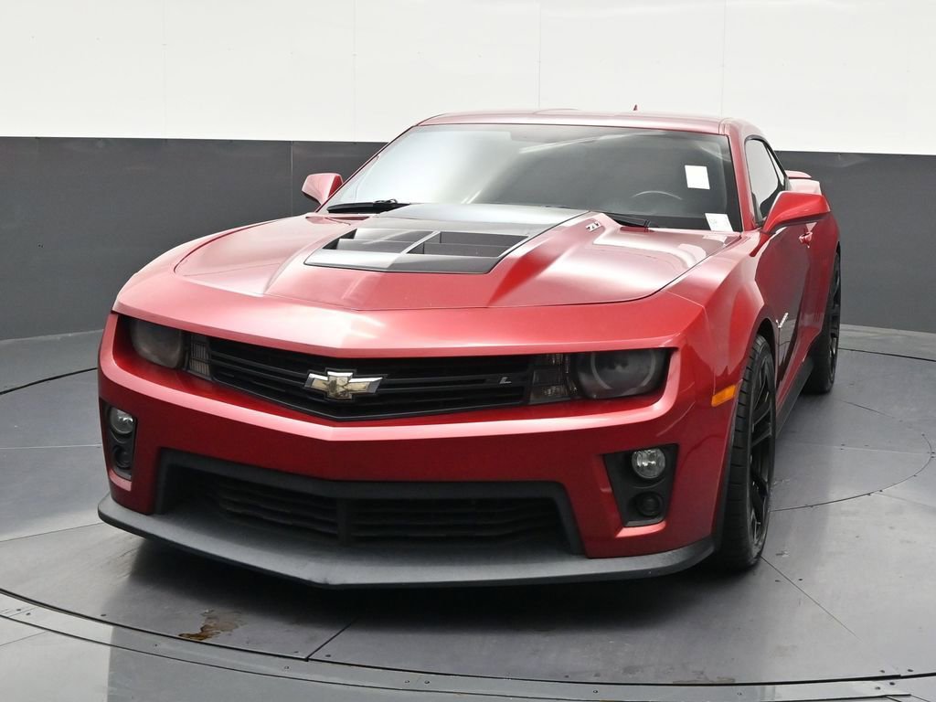 Used 2014 Chevrolet Camaro ZL1 RWD image 8