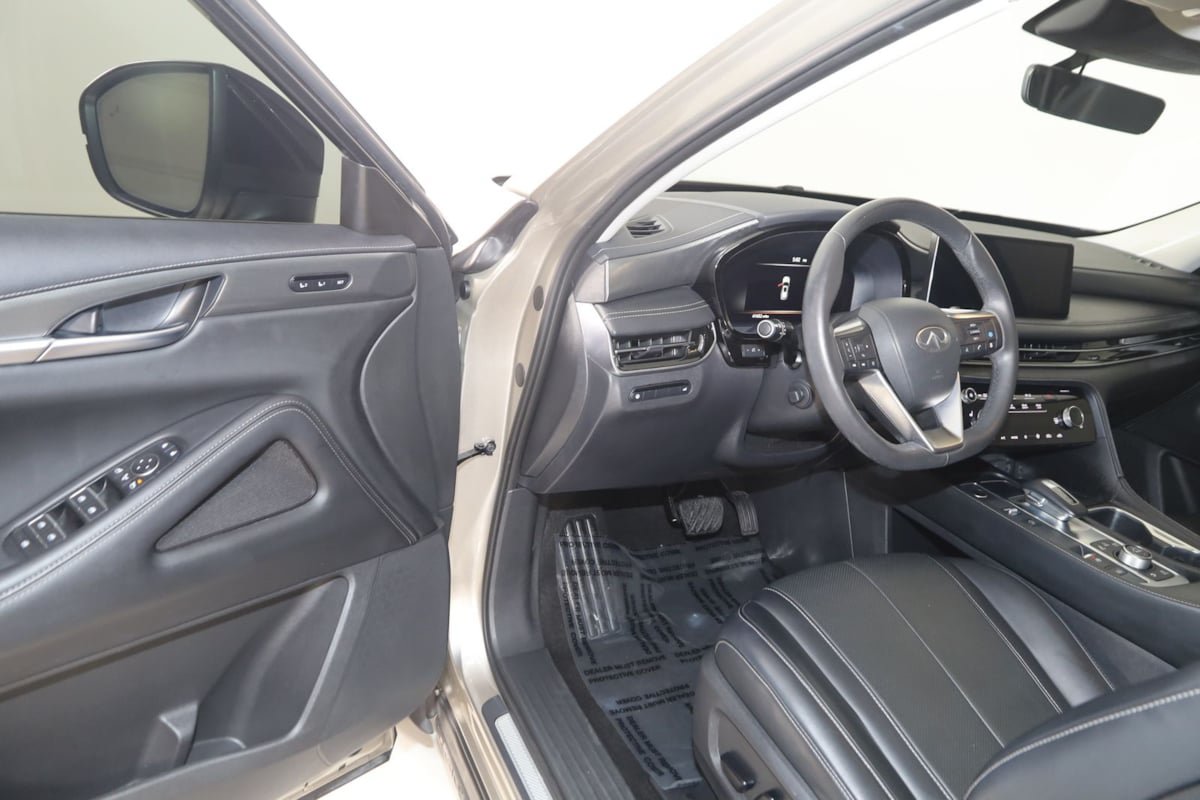 Used 2023 INFINITI QX60 Luxe w/ Cargo Package AWD/4WD image 48