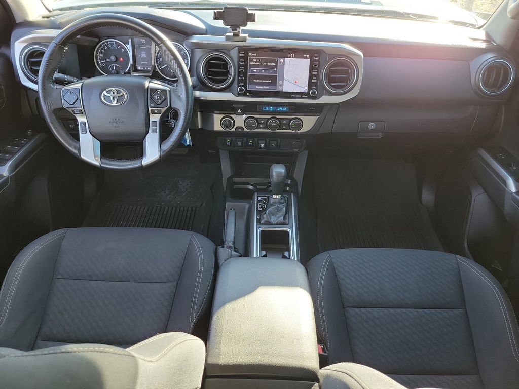 Used 2021 Toyota Tacoma SR5 w/ Trail Edition image 15