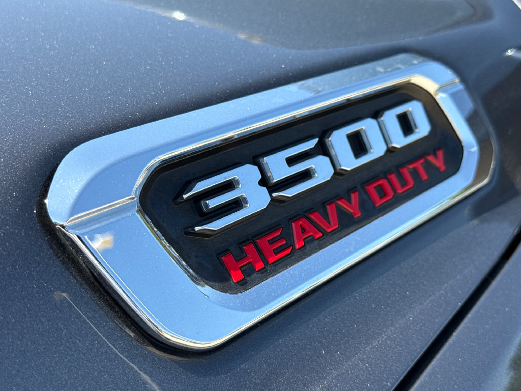 Used 2022 RAM 3500 Limited AWD/4WD image 6