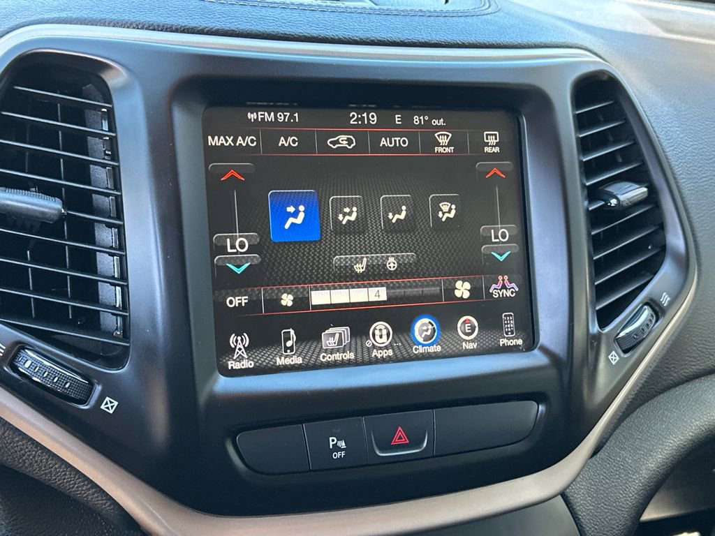 Used 2017 Jeep Cherokee High Altitude image 25