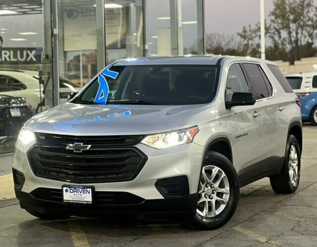 Used 2019 Chevrolet Traverse LS w/ LPO, Blackout Package AWD/4WD image 27