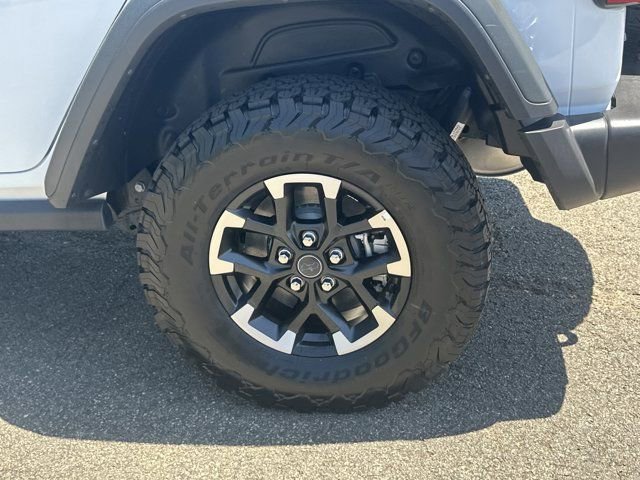Certified 2025 Jeep Wrangler Unlimited Rubicon 4xe w/ Safety Group image 20