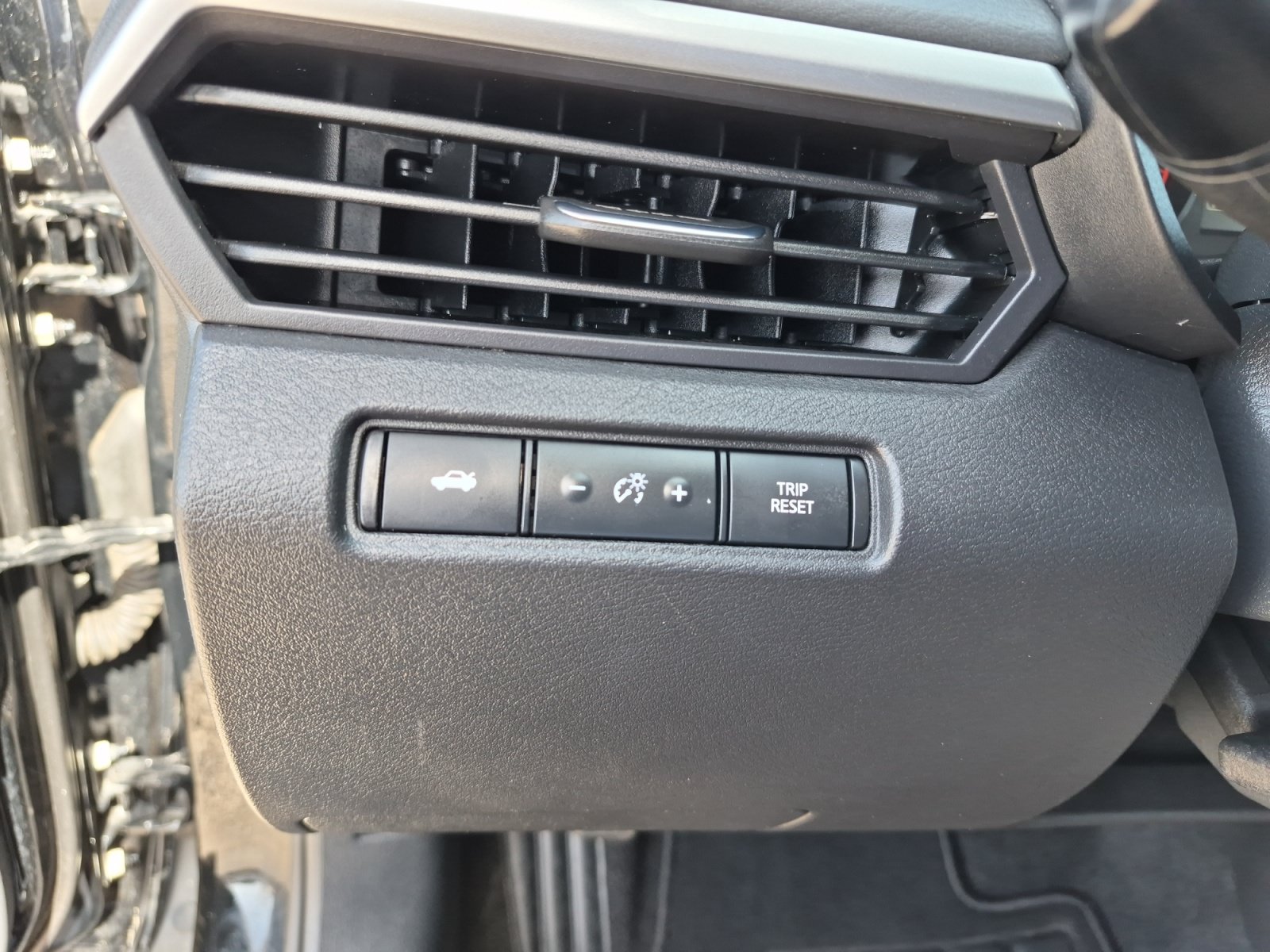 Used 2023 Nissan Altima 2.5 S FWD image 24