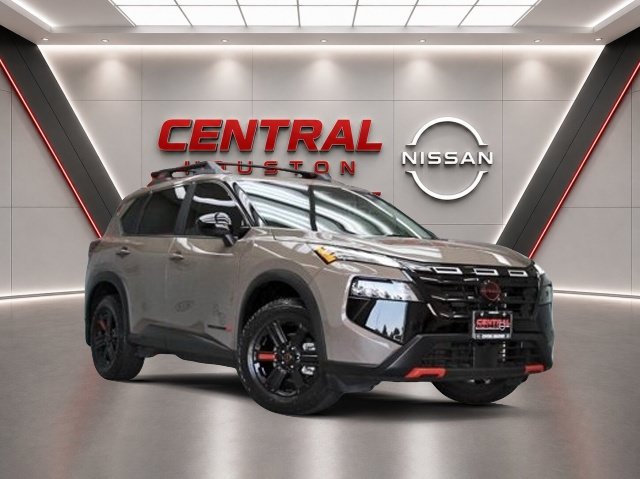 Used 2025 Nissan Rogue SV