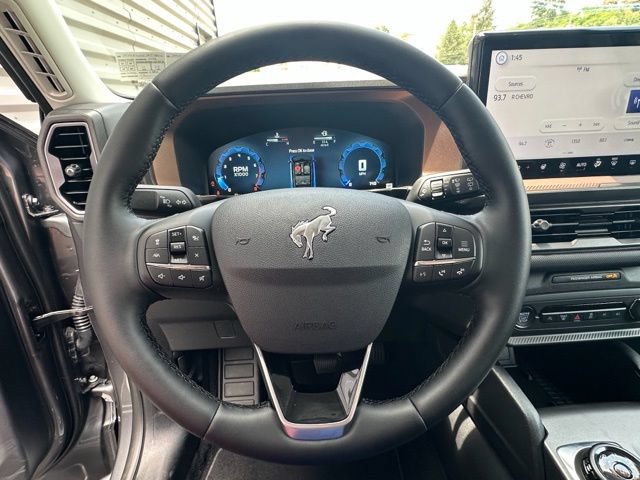 New 2025 Ford Bronco Sport Outer Banks w/ Outer Banks Tech Package+ AWD/4WD image 8