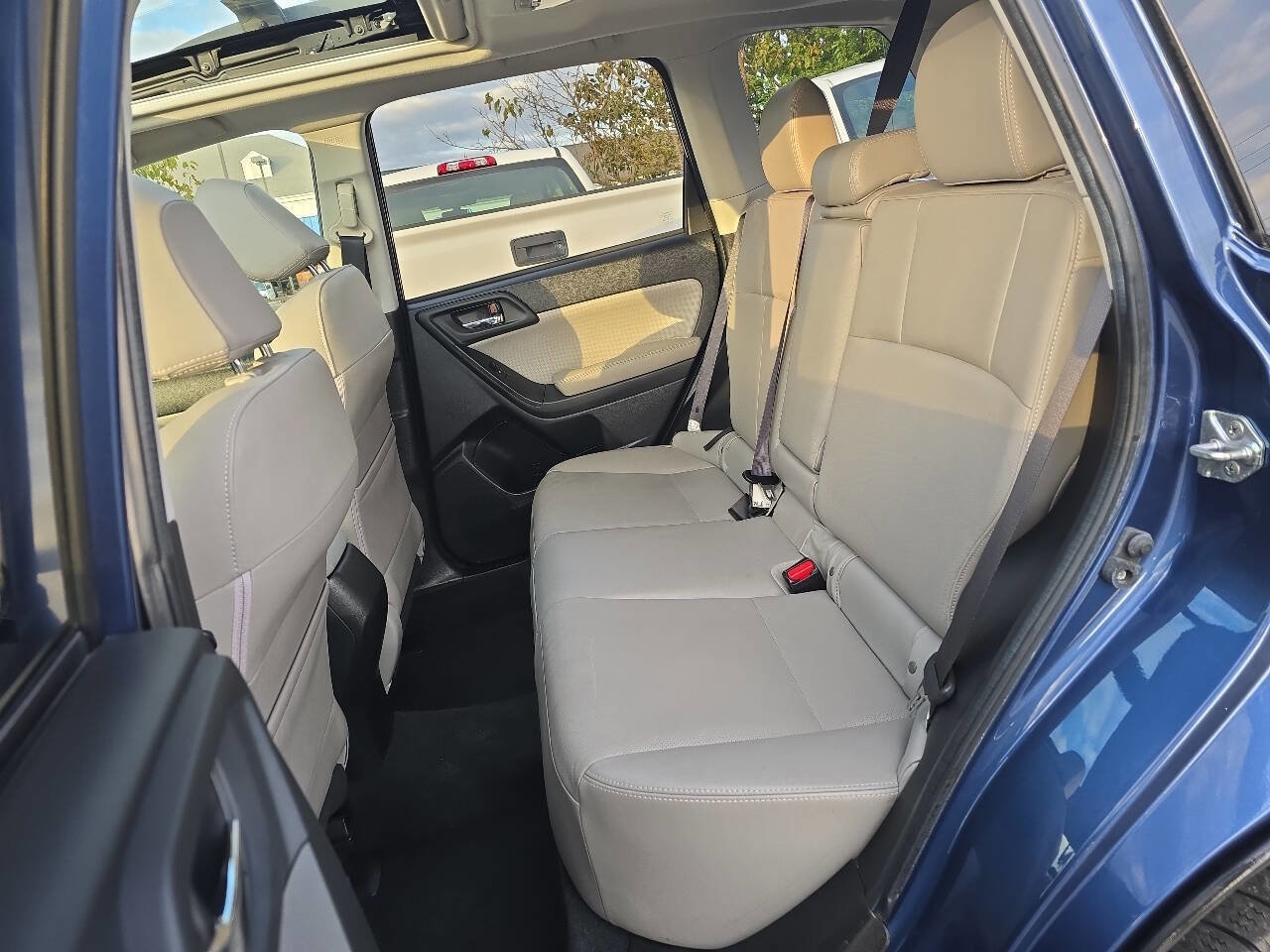 Used 2014 Subaru Forester 2.5i Limited w/ Rugged Package #2 image 12