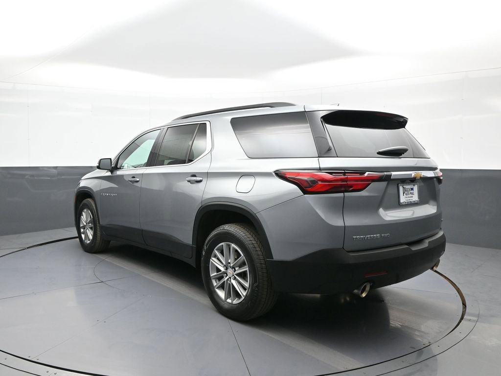 Used 2023 Chevrolet Traverse LT AWD/4WD image 8