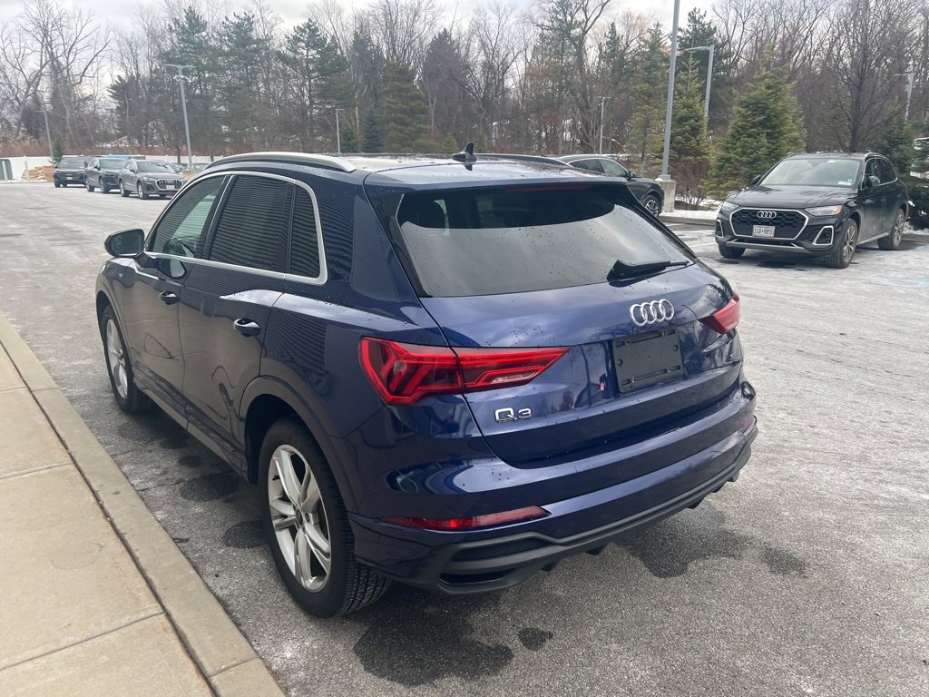 Used 2023 Audi Q3 2.0T Premium Plus image 31
