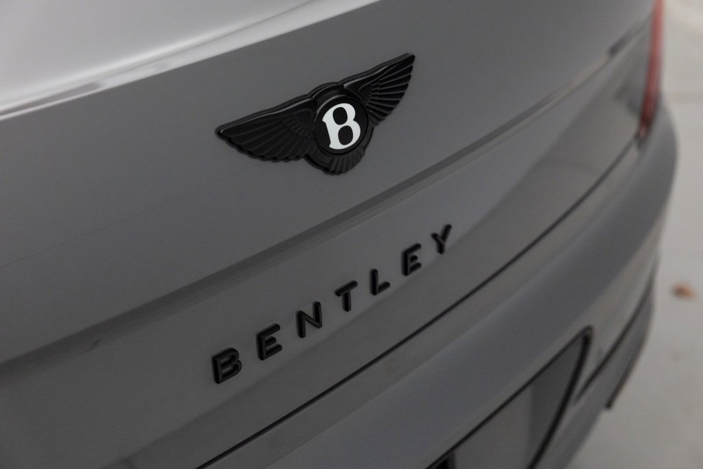 New 2025 Bentley Flying Spur Plug-In Hybrid image 18