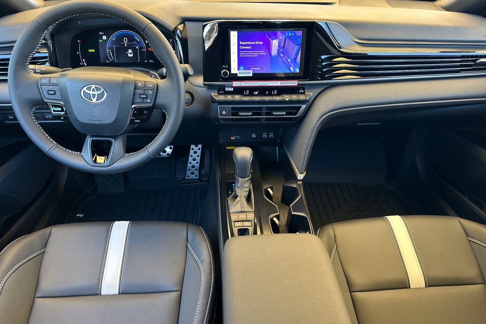 New 2026 Toyota Camry SE w/ Convenience Package FWD image 15