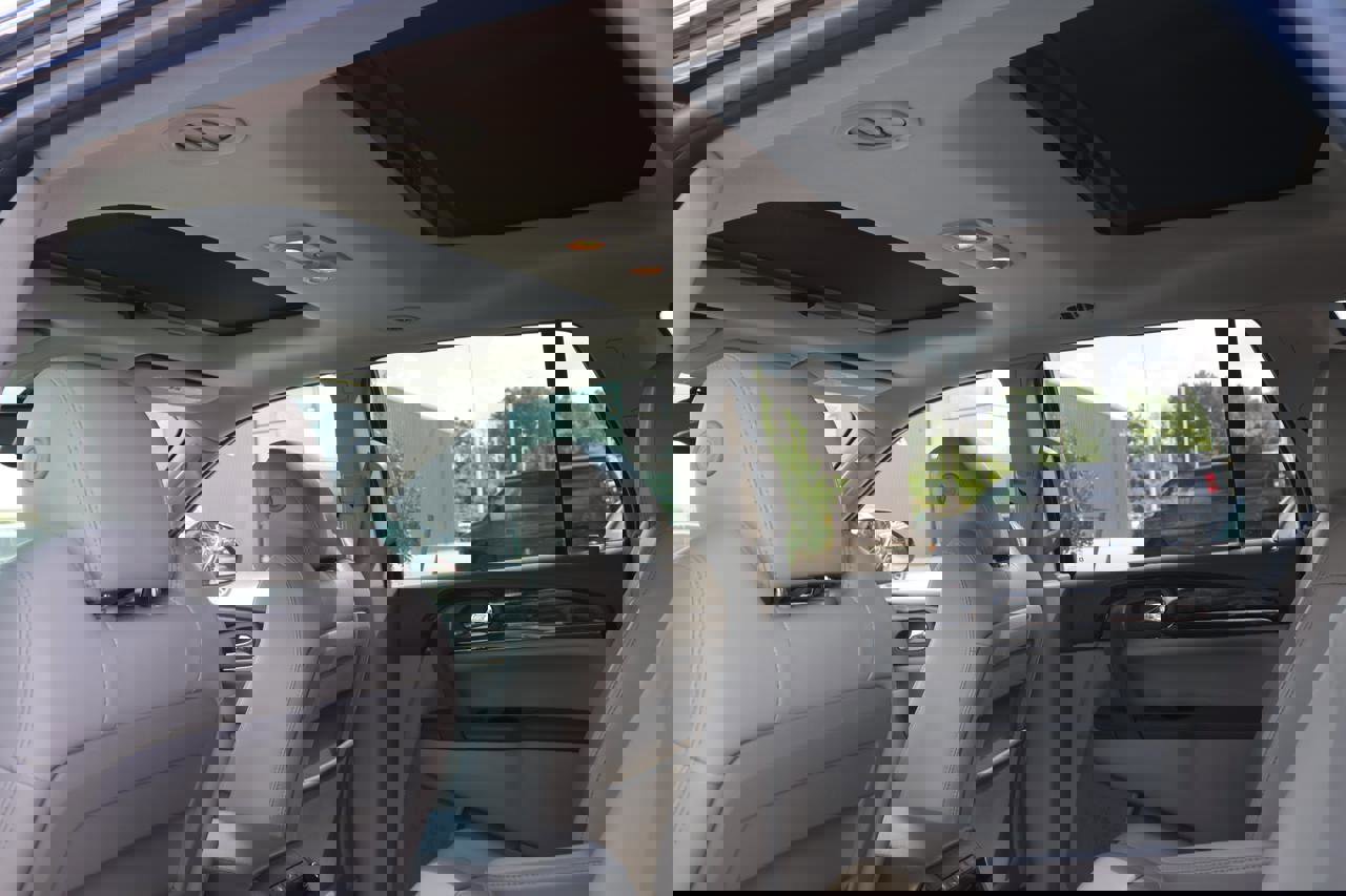 Used 2017 Buick Enclave Premium w/ Experience Buick Package image 26