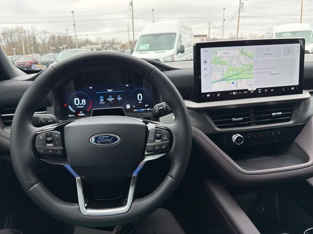 New 2026 Ford Explorer Platinum image 27