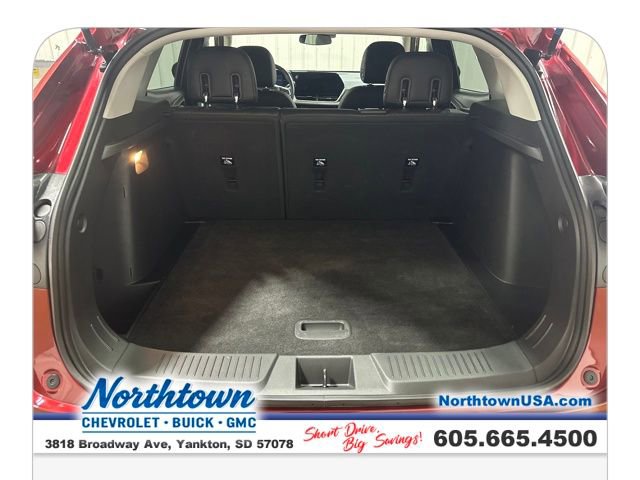 Used 2024 Chevrolet Trax LT w/ Driver Confidence Package image 23