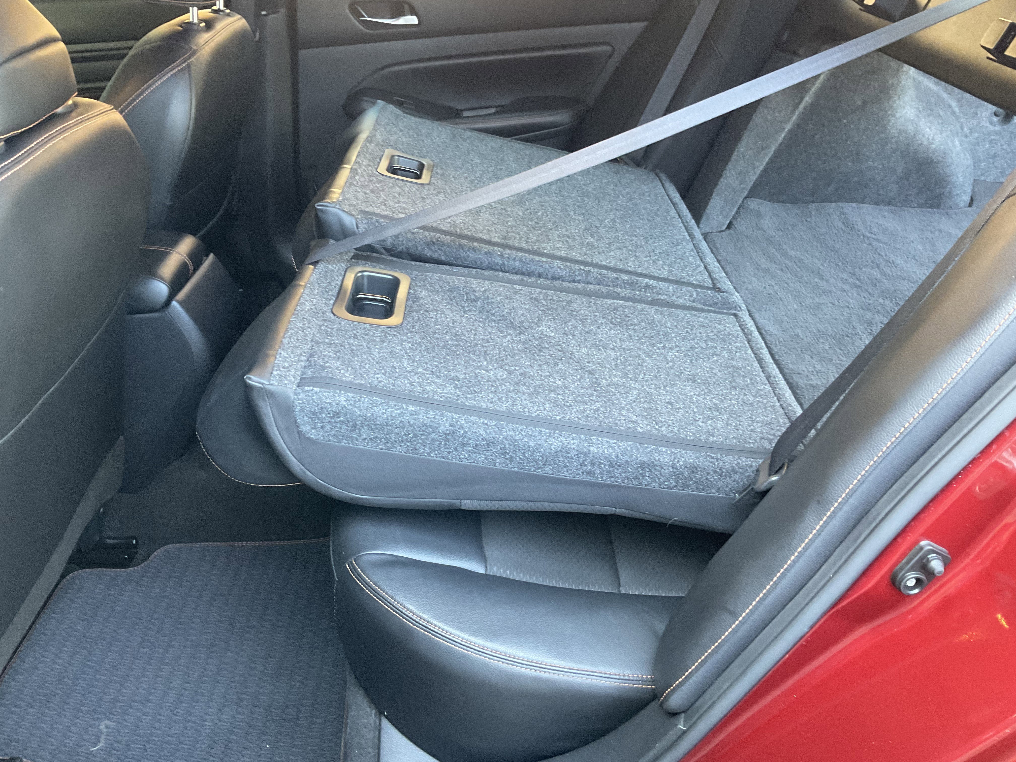 Used 2022 Nissan Altima 2.5 SR image 37