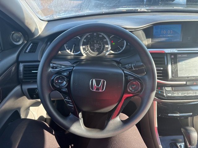 Used 2017 Honda Accord EX image 22