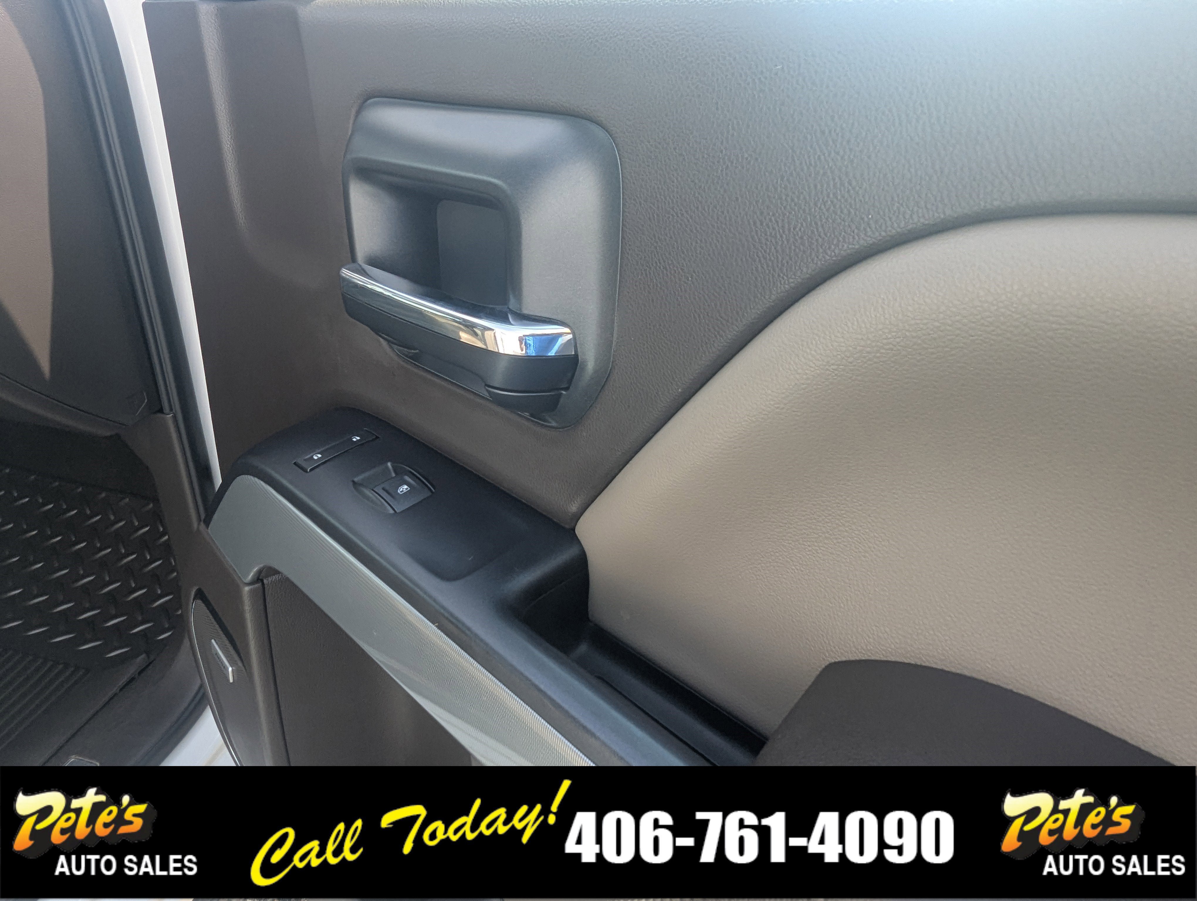 Used 2014 Chevrolet Silverado 1500 LTZ Z71 w/ LTZ Plus Package AWD/4WD image 19