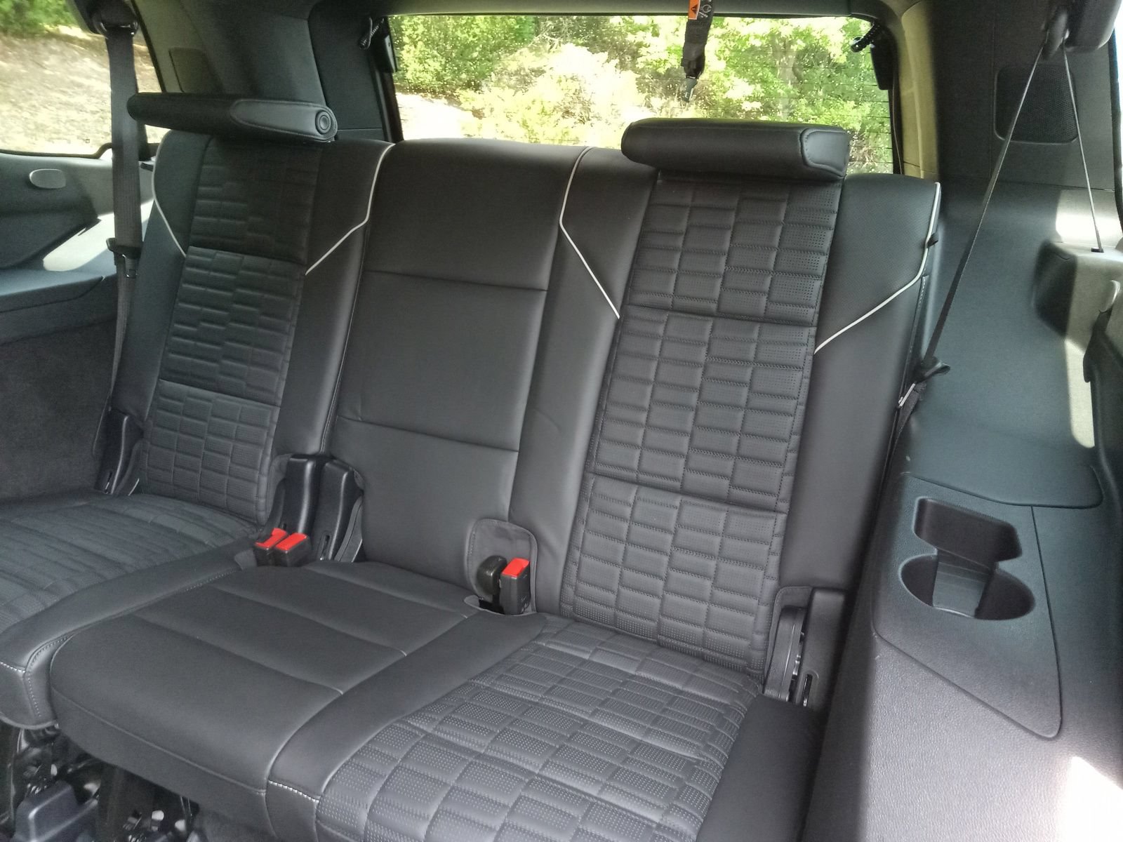 Certified 2025 Cadillac Escalade V AWD/4WD image 27