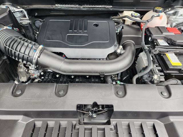 Used 2024 Chevrolet Blazer LT FWD image 31