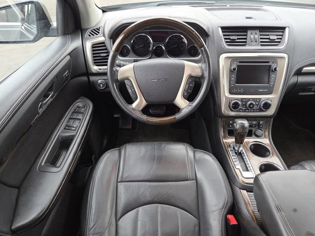Used 2013 GMC Acadia Denali image 30