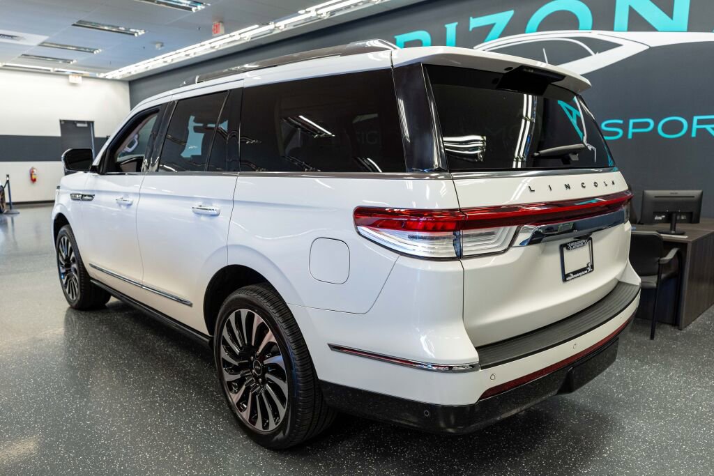 Used 2022 Lincoln Navigator Black Label image 7
