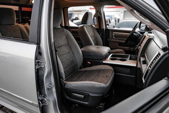 Used 2018 RAM 1500 Lone Star image 41