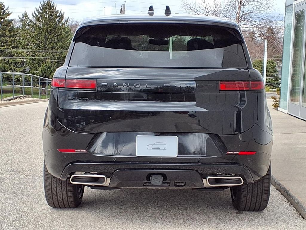 New 2026 Land Rover Range Rover Sport Dynamic SE AWD/4WD image 4