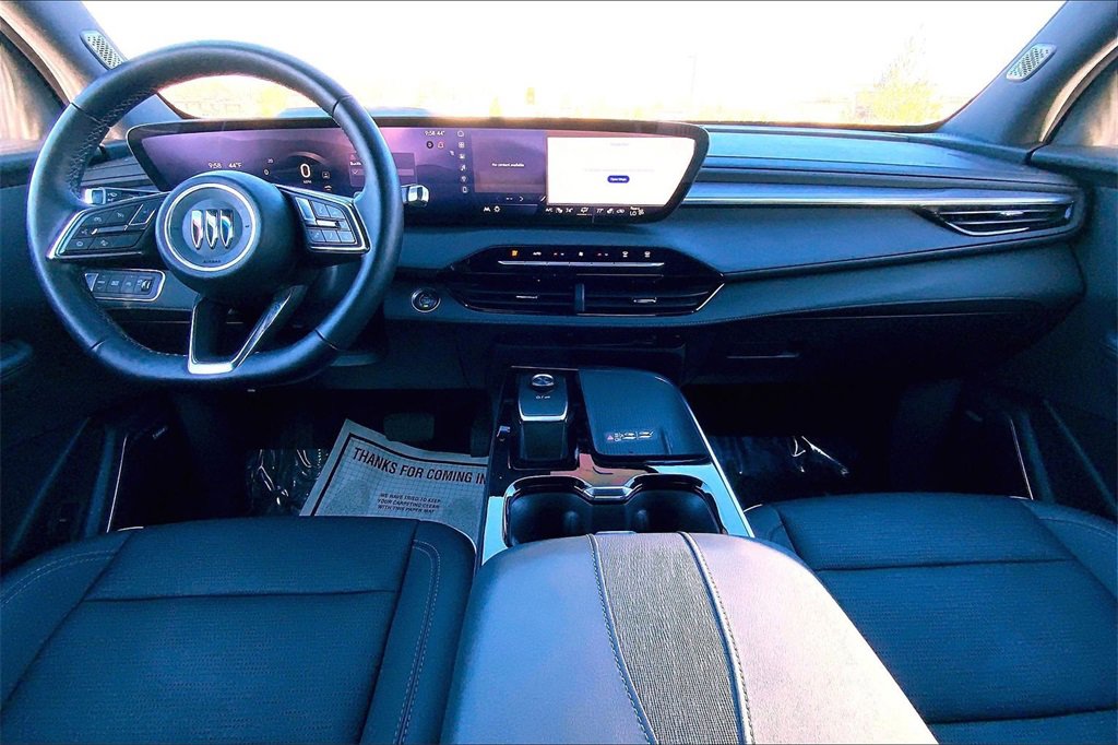 Used 2025 Buick Enclave Sport Touring image 10
