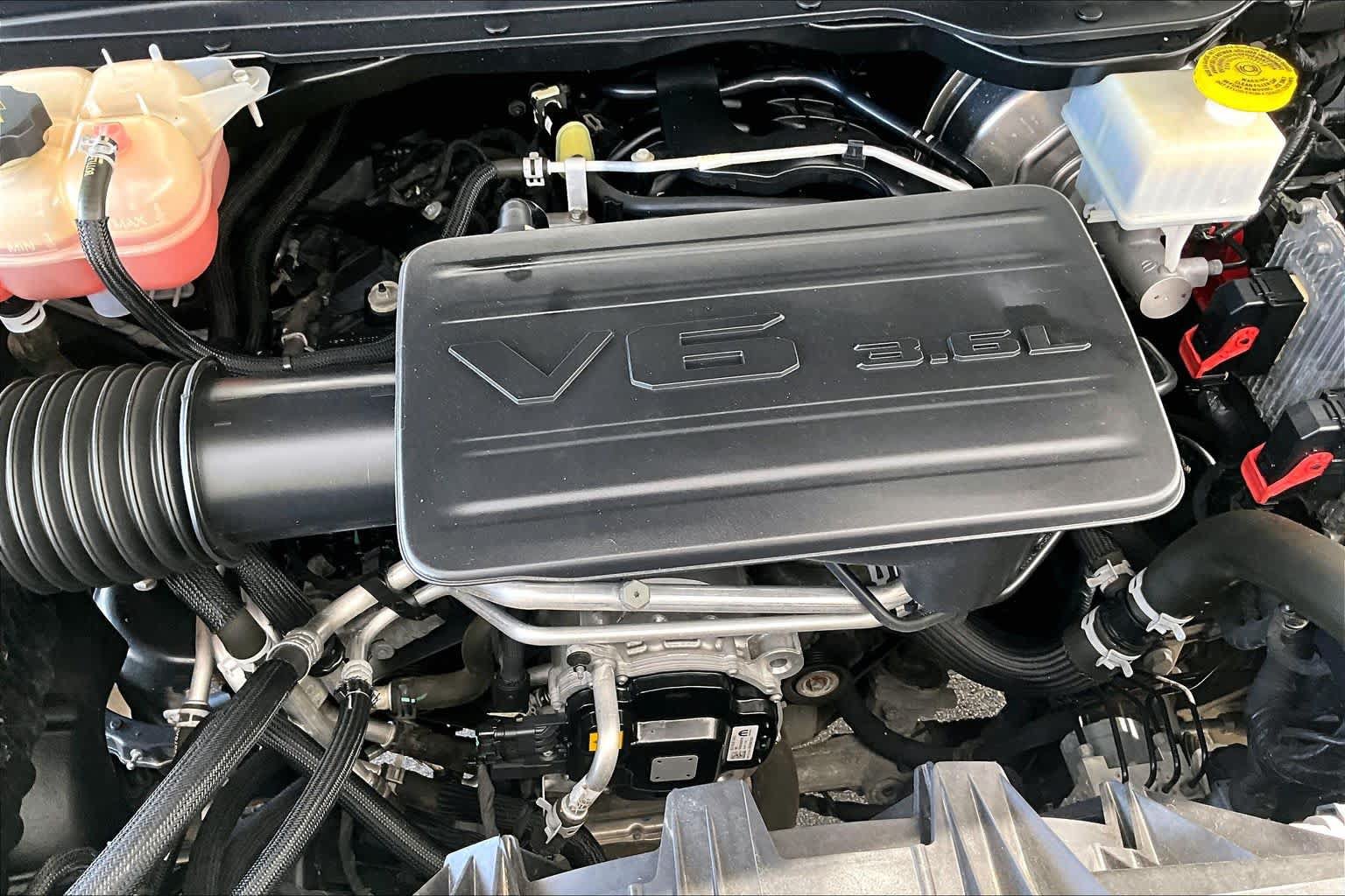 Used 2022 RAM 1500 Big Horn AWD/4WD image 32