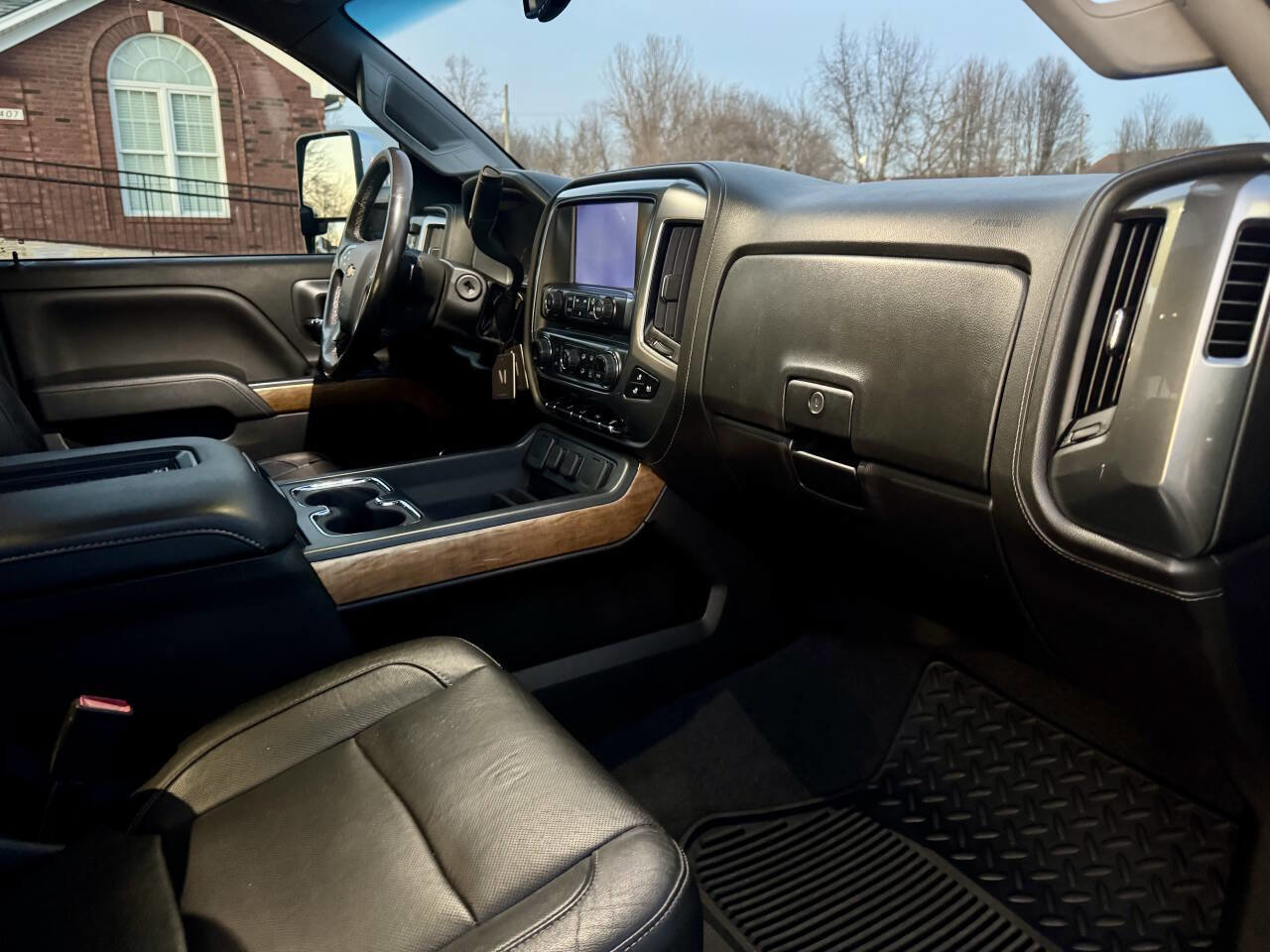 Used 2019 Chevrolet Silverado 3500 LTZ w/ Duramax Plus Package image 28