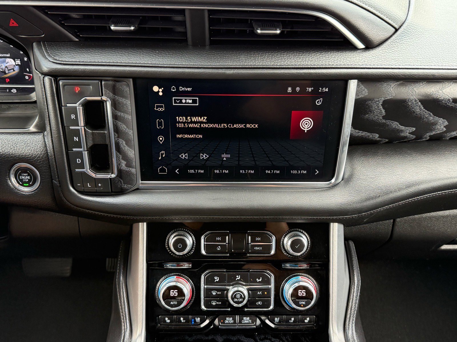 Used 2023 GMC Yukon Denali image 18