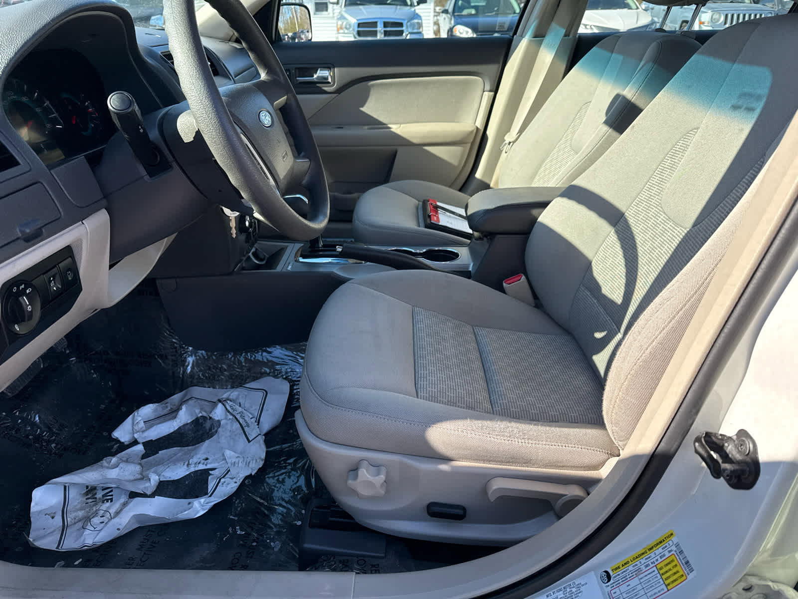 Used 2010 Ford Fusion SE image 11